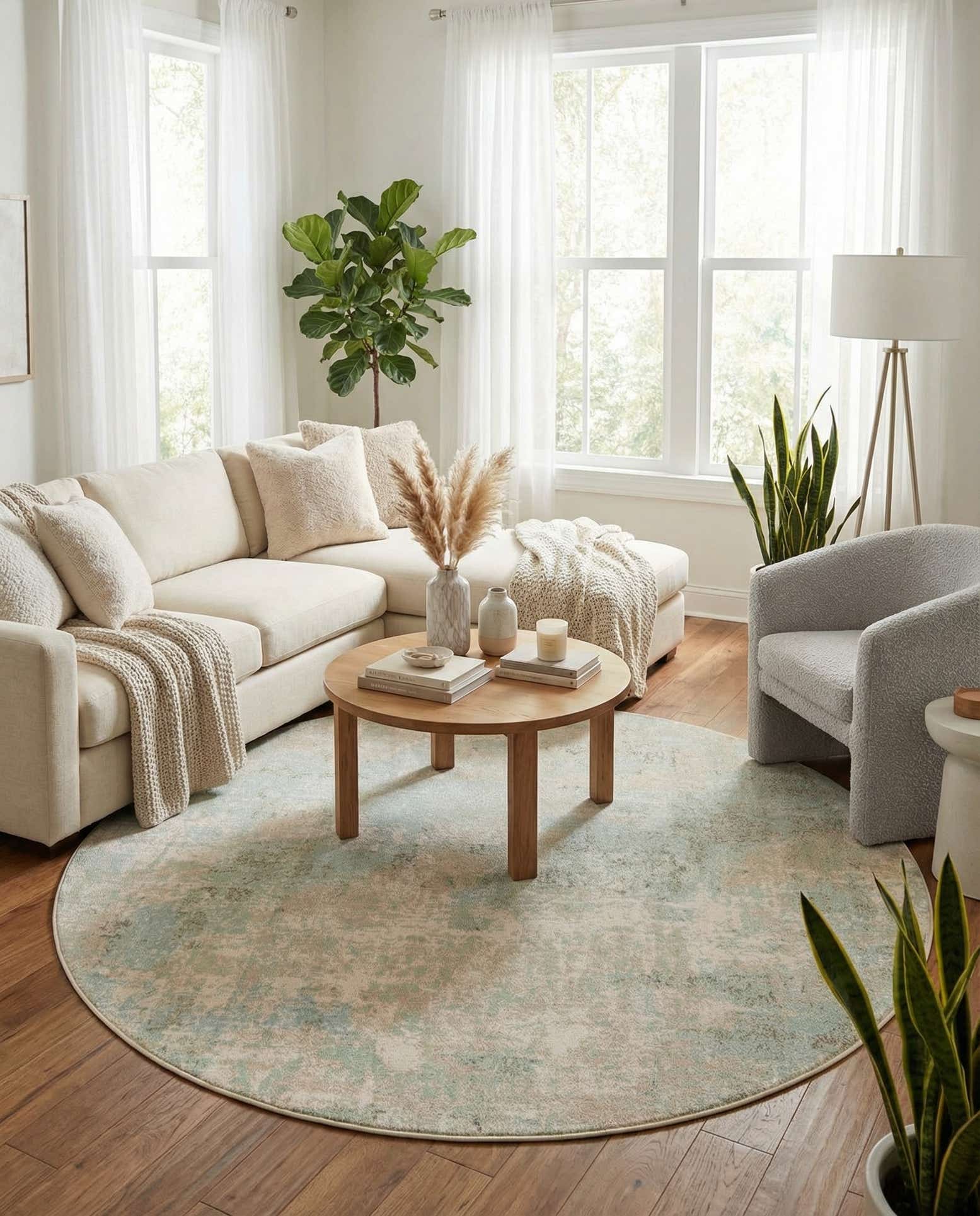 7' x 7' Lotus Round Rug