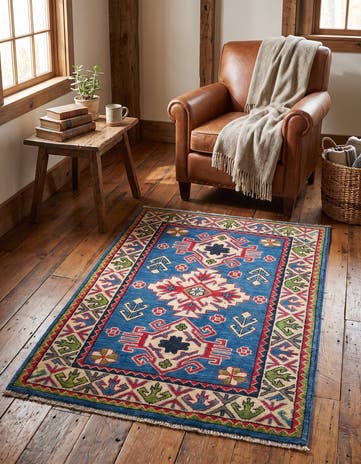 2' 9 x 4' 2 Hand Knotted Kazak Rug
