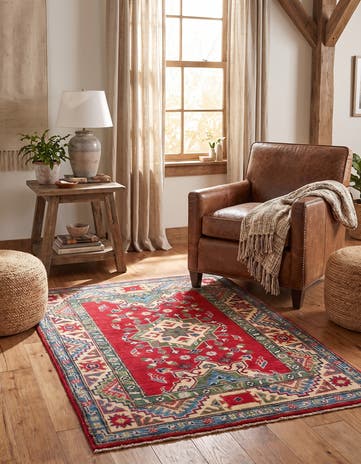 2' 9 x 4' Hand Knotted Kazak Rug