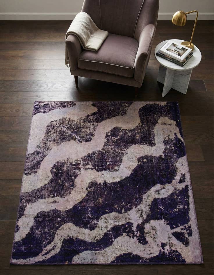 Detail image of 4' 6 x 4' 8 Hand Knotted Ultra Vintage Persian Wool Square Rug