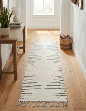 2' x 8' Hand Woven Chindi Cotton Runner Rug