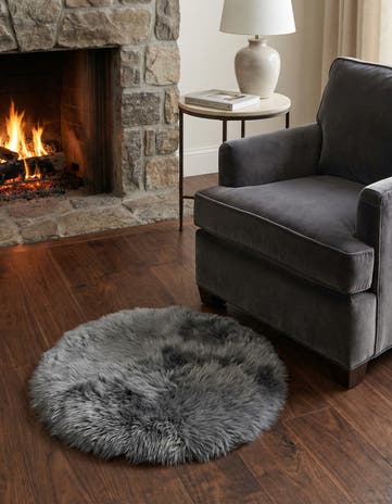 2' x 2' Sheepskin Round Rug