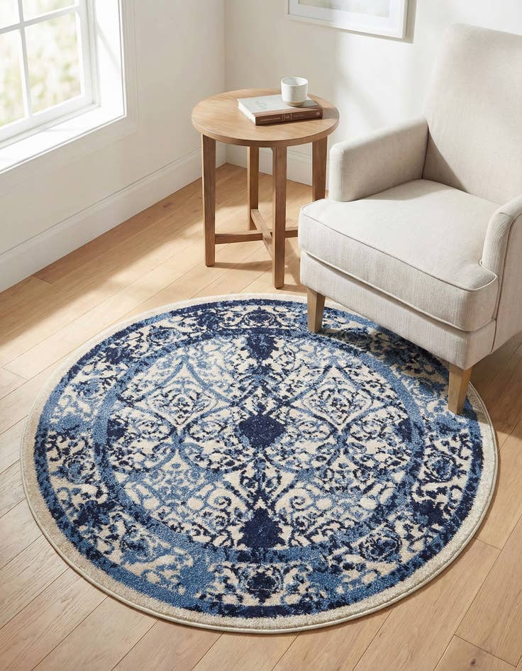 Detail image of 3' x 3' Miranda Round Rug
