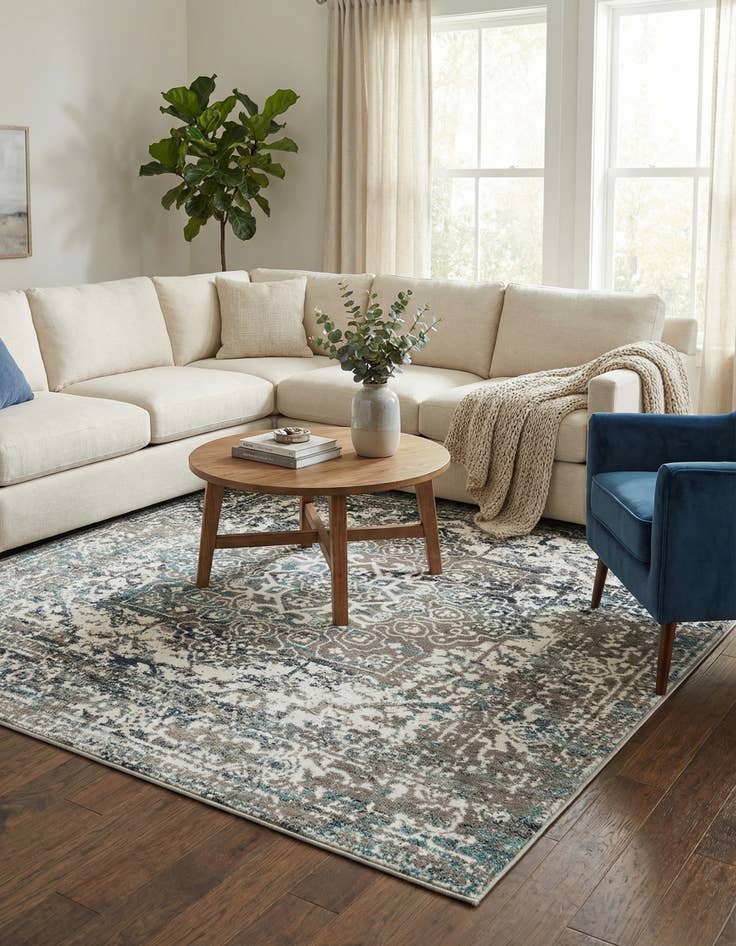 Detail image of 7' 10 x 7' 10 Arlington Square Rug