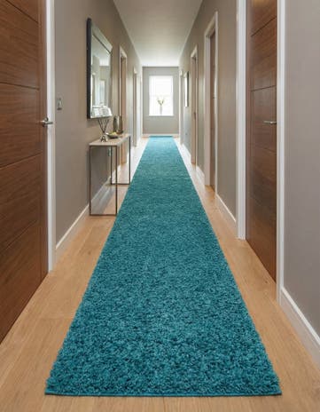 2' 7 x 19' 8 Solid Shag Runner Rug