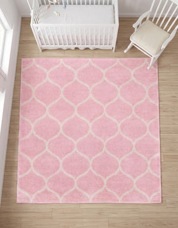 Light Pink Lattice Frieze Square Rug