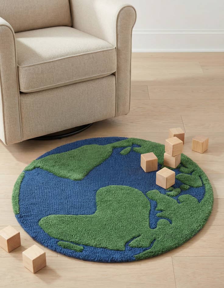 Detail image of 2' x 2' Playtime Kids Wool Freeform Rug