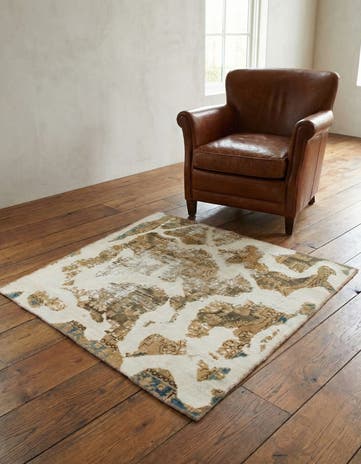 3' 9 x 4' Hand Knotted Ultra Vintage Persian Wool Square Rug