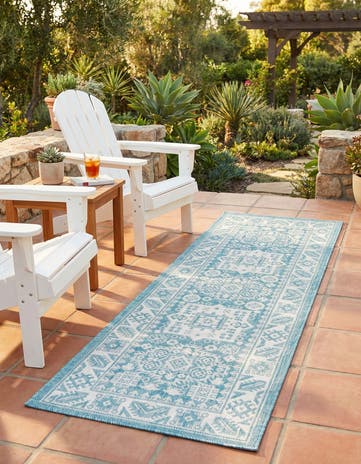 Aqua Easy-Clean Aztec Indoor / Outdoor Runner Rug