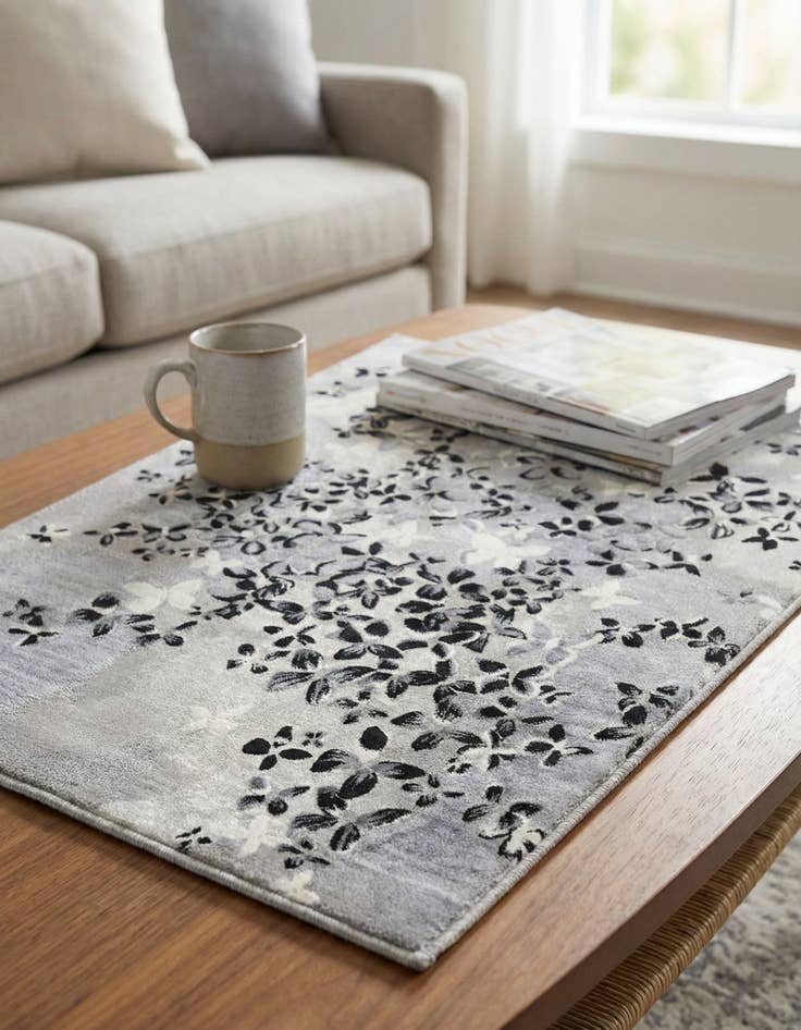 Detail image of 1' 4 x 1' 4 Vince Camuto Sample Rug