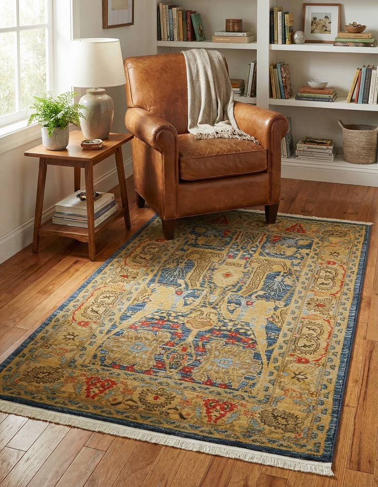 Detail image of 3' x 5' 3 Serapi Rug