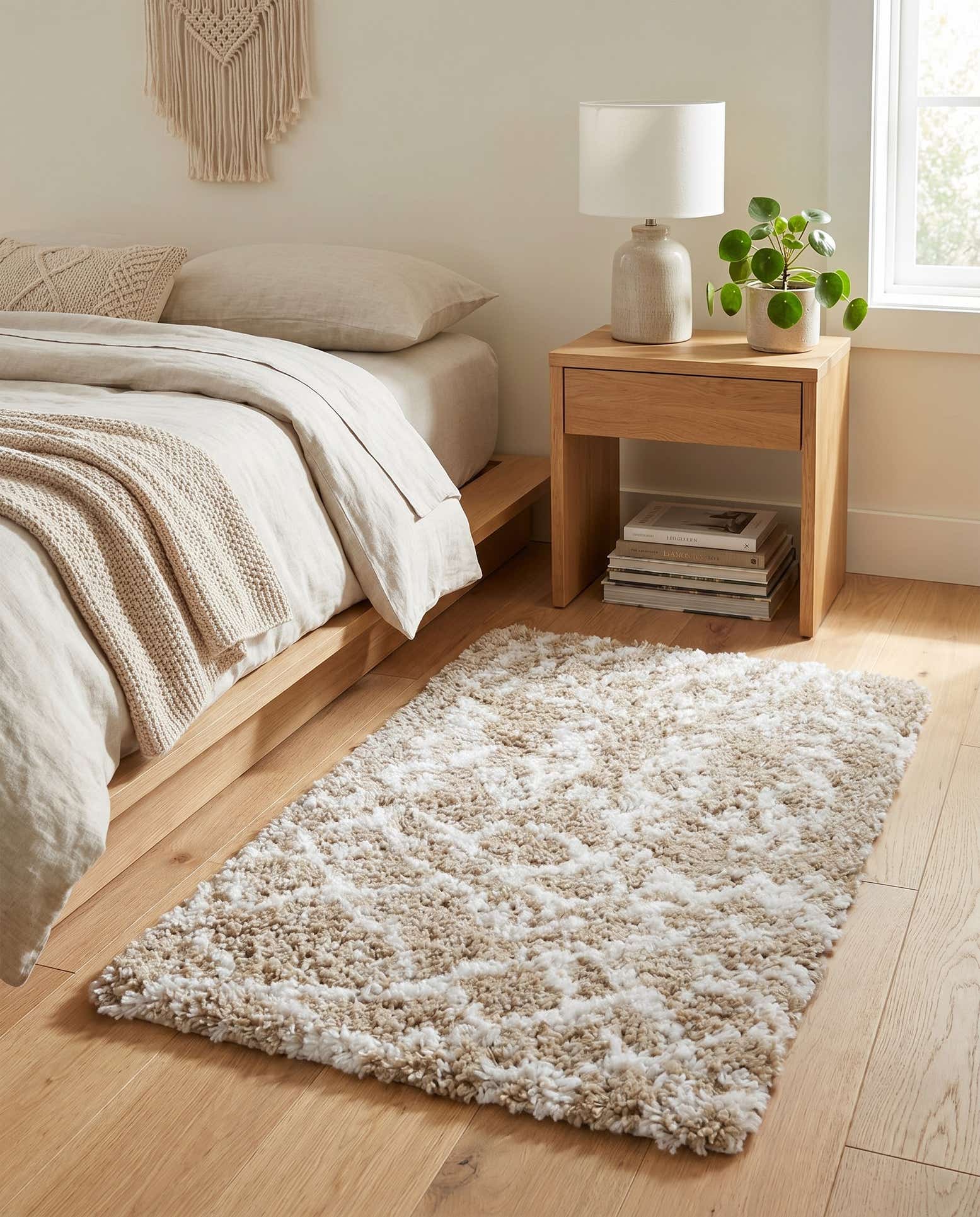 2' x 3' Moroccan Shag Rug