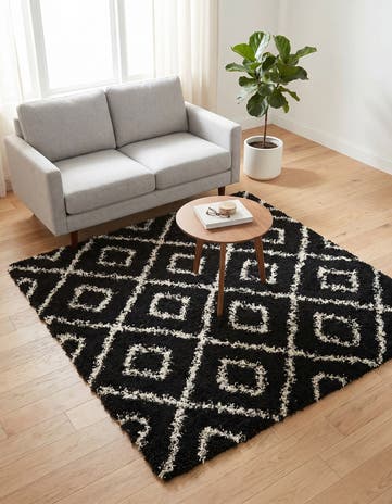 5' 3 x 5' 3 Lattice Shag Square Rug