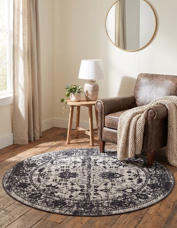 5' 3 x 5' 3 Kamala Washable Round Rug