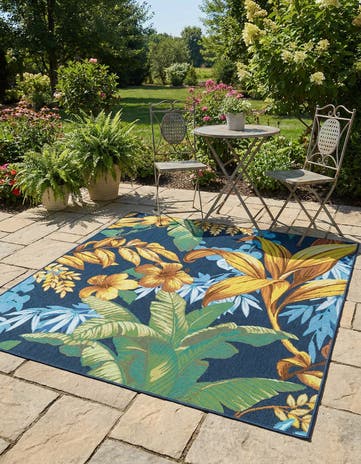 5' 3 x 5' 3 Easy-Clean Botanical Indoor / Outdoor Square Rug