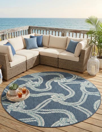 7' x 7' Easy-Clean Coastal Indoor / Outdoor Round Rug