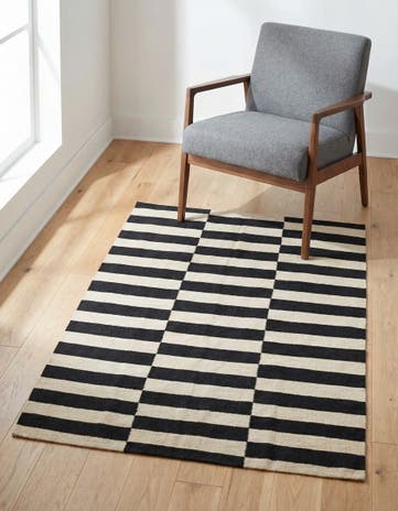 3' 6 x 4' 9 Hand Woven Kilim Modern Wool Rug