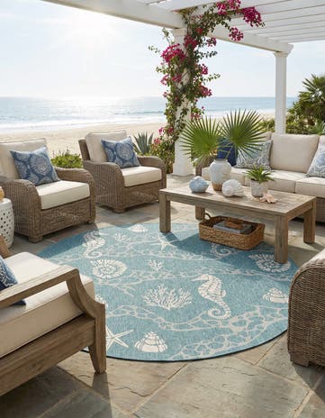 10' x 10' Easy-Clean Coastal Indoor / Outdoor Round Rug