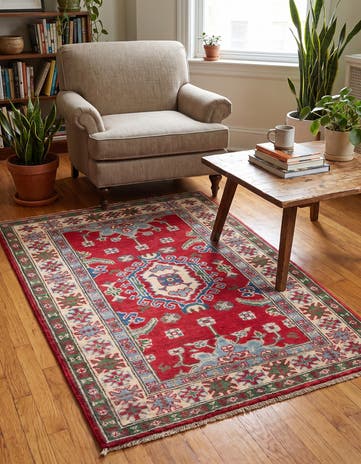 2' 8 x 3' 10 Hand Knotted Kazak Rug