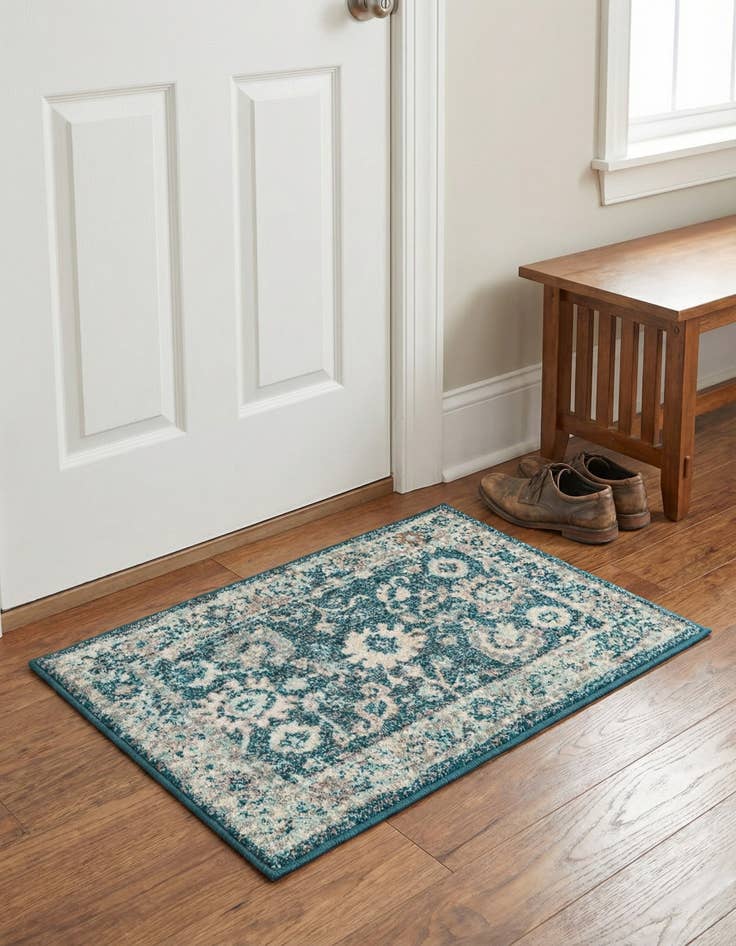 Detail image of 2' x 3' Carrington Rug