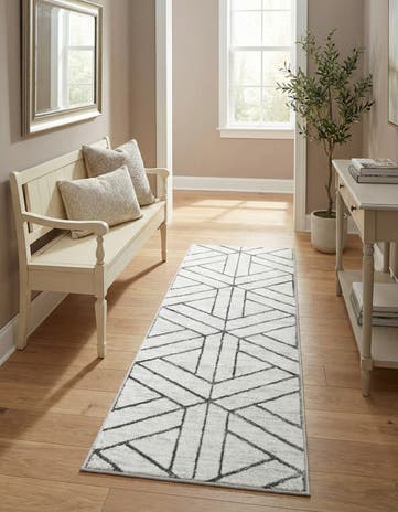 2' x 6' Lattice Trellis Runner Rug