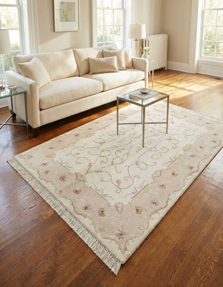 Detail image of 3' 10 x 5' 11 Darya Rug