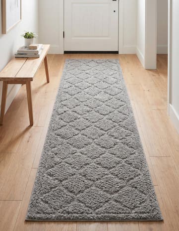 Gray Lattice Shag Runner Rug