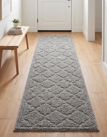 Gray Lattice Shag Runner Rug