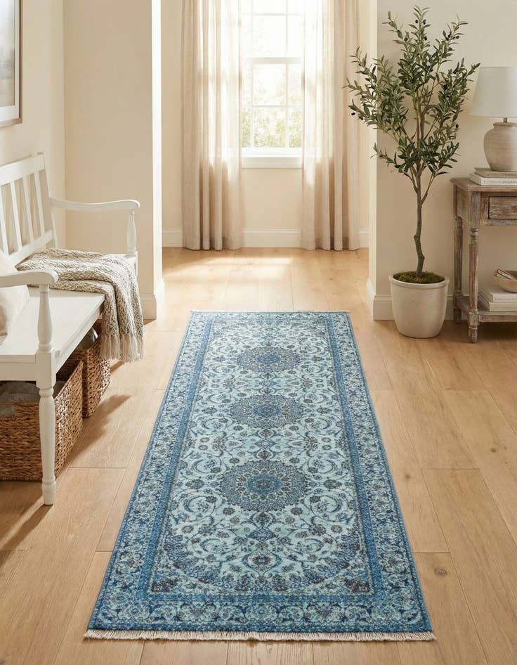 Detail image of 2' x 6' 1 Boutique Runner Rug