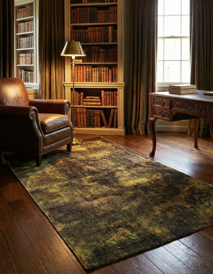 Detail image of 3' 8 x 6' 3 Hand Knotted Vintage Royal Persian Wool Rug