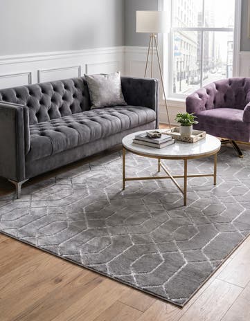 5' 3 x 8' Marilyn Monroe™ Glam Trellis Rug
