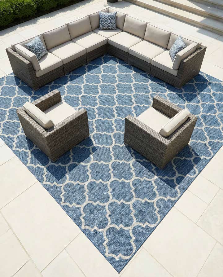 13' x 13' Easy-Clean Lattice Indoor / Outdoor Square Rug