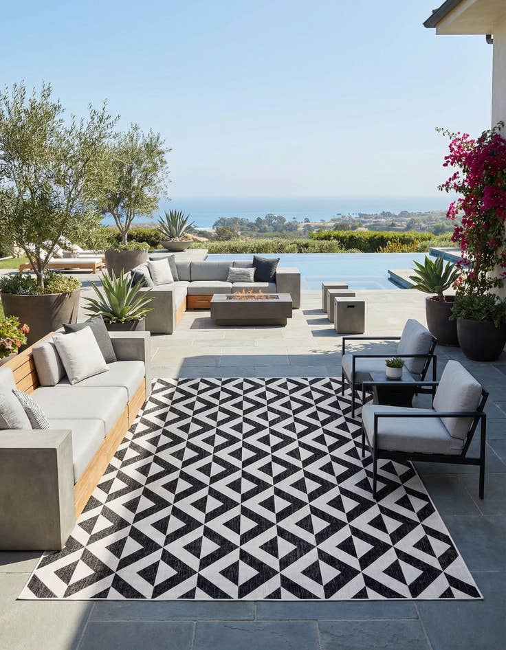 Detail image of 10' x 14' Easy-Clean Jill Zarin Napa Indoor / Outdoor Rug