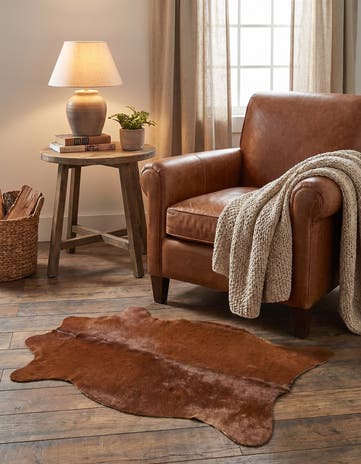1' 8 x 2' 7 Cowhide Leather Rug