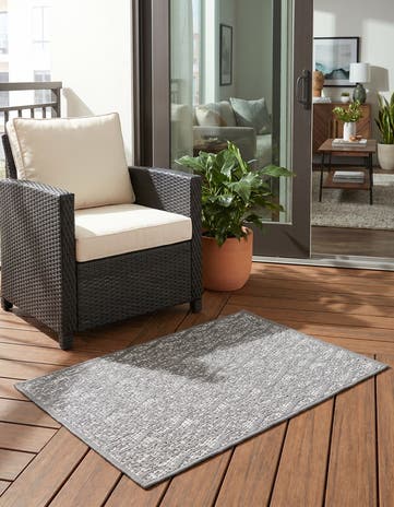 Gray Easy-Clean Modern Indoor / Outdoor Rug