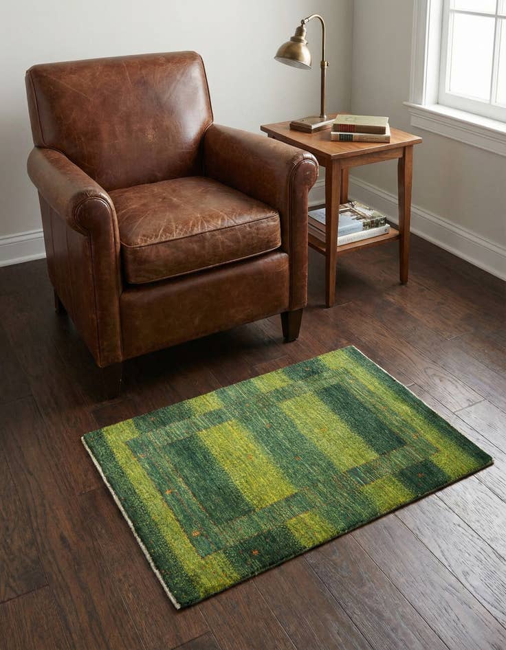 Detail image of 2' 7 x 4' 3 Kashkuli Wool Rug