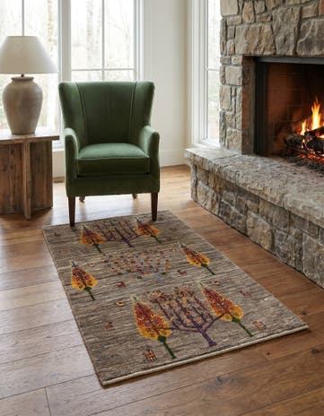 2' 9 x 4' 4 Luribaft Wool Rug