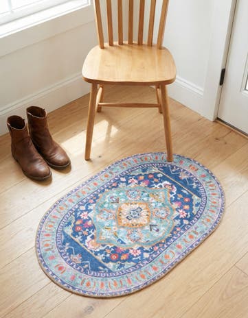 2' x 3' Washable Timeless Oval Rug