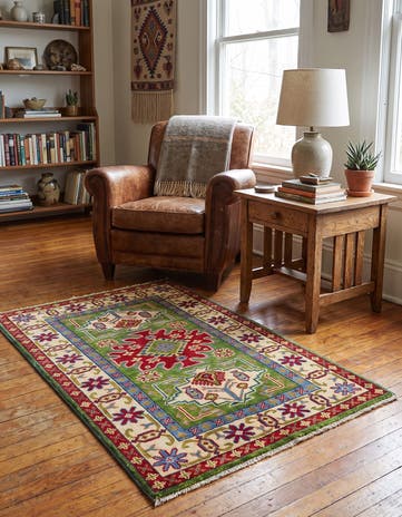 2' 6 x 4' Hand Knotted Kazak Rug