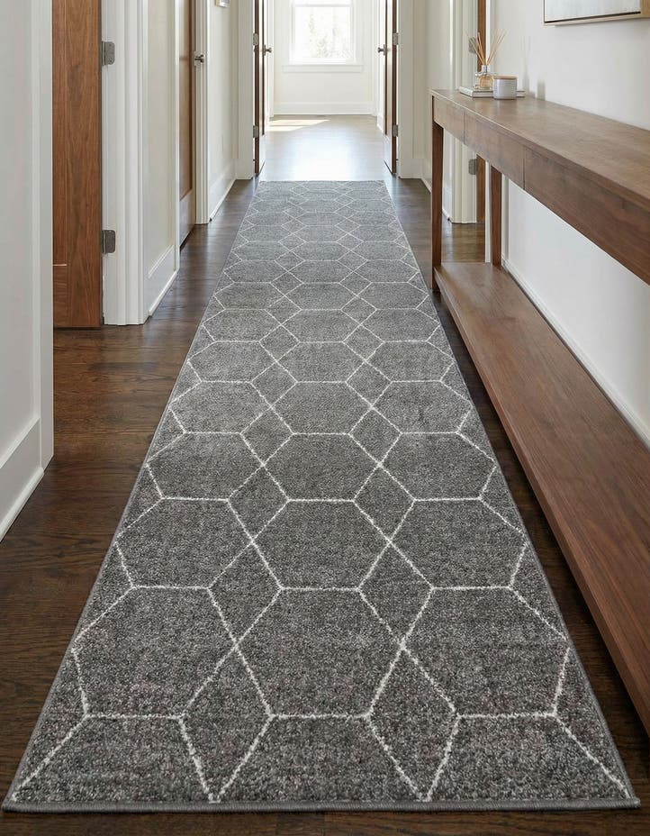 3' 3 x 16' 5 Lattice Frieze Runner Rug