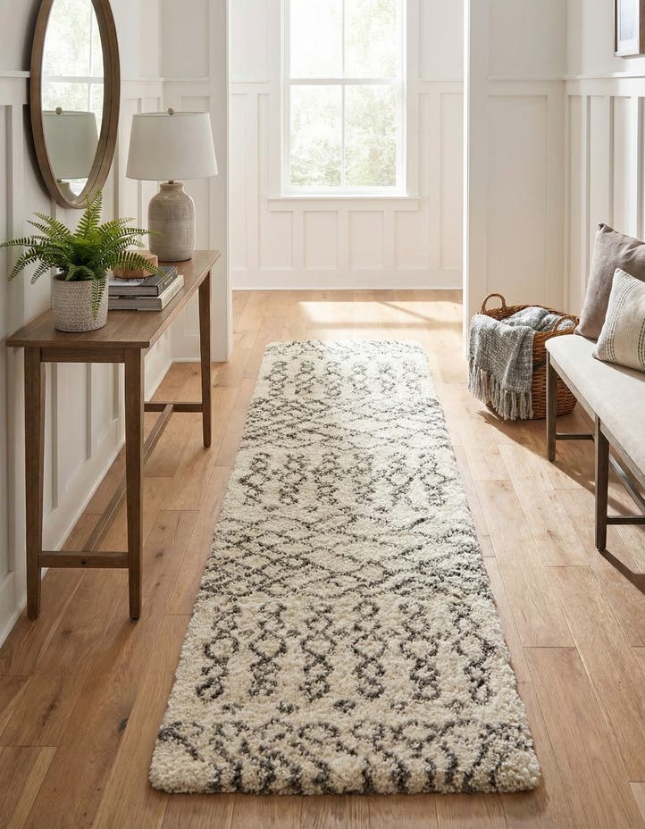 2' 7 x 12' Moroccan Shag Runner Rug
