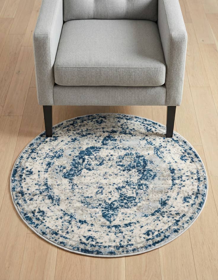 Detail image of 3' x 3' Monaco Round Rug