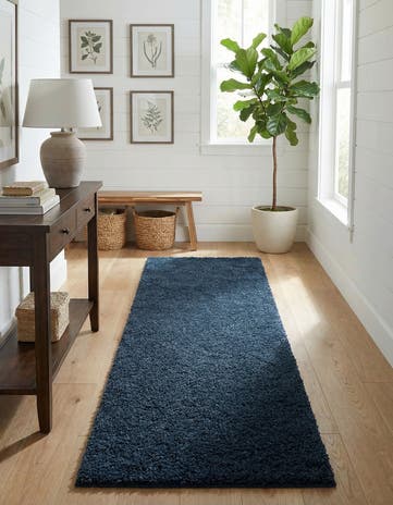 2' 7 x 12' Solid Shag Runner Rug