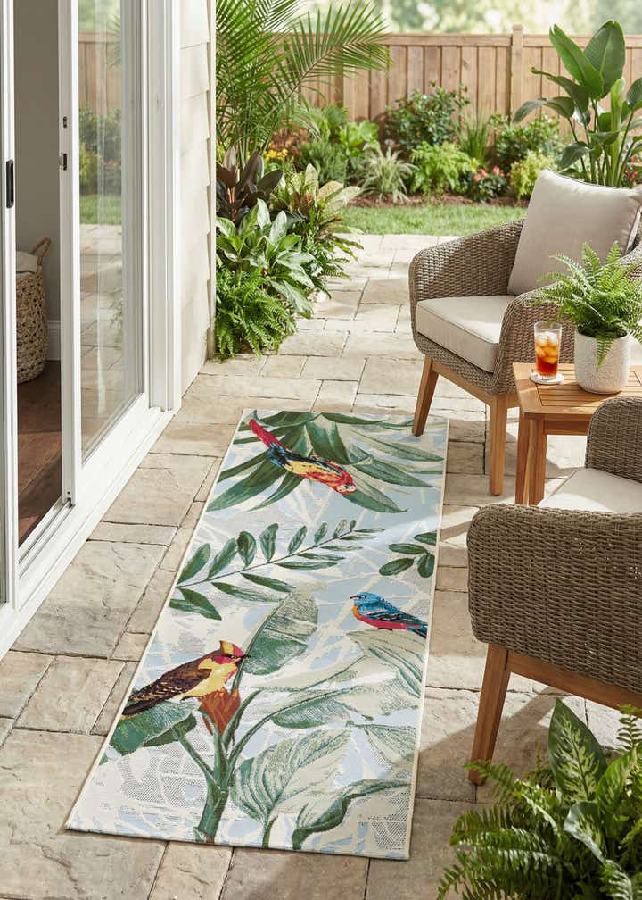 2' x 6' Easy-Clean Botanical Indoor / Outdoor Runner Rug
