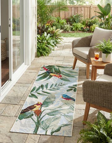 Easy-Clean Botanical Indoor / Outdoor Runner Rug