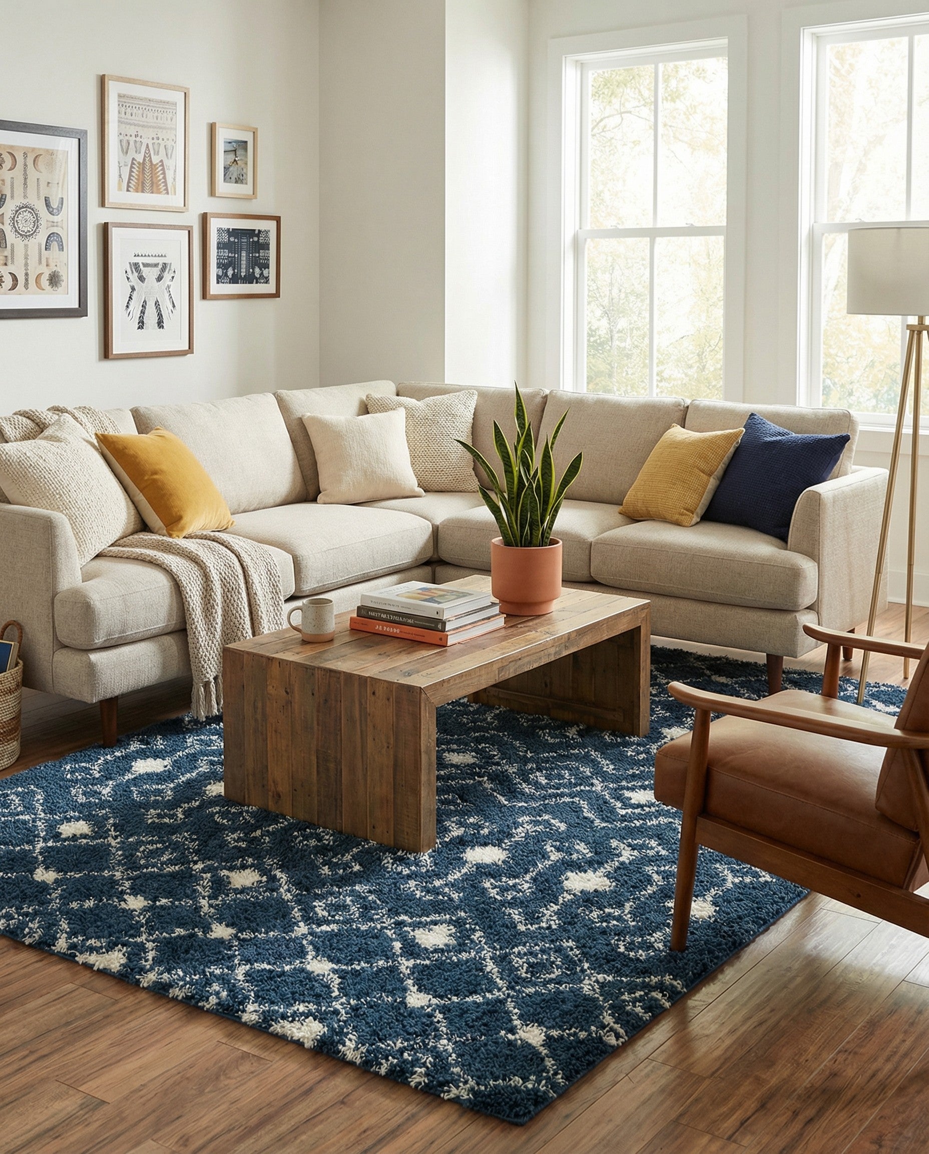 7' x 10' Moroccan Trellis Shag Rug