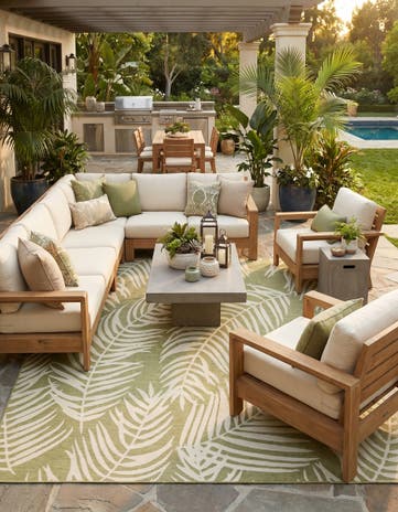 13' x 13' Easy-Clean Botanical Indoor / Outdoor Square Rug