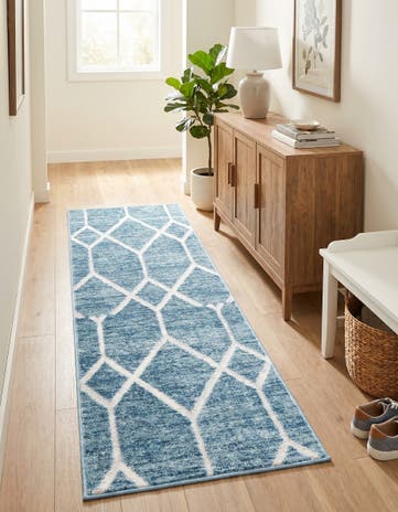 2' x 6' Lattice Trellis Runner Rug