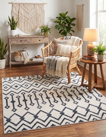 4' x 4' Bohemian Trellis Square Rug