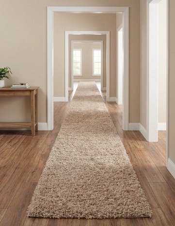 2' 7 x 20' Zermatt Shag Runner Rug